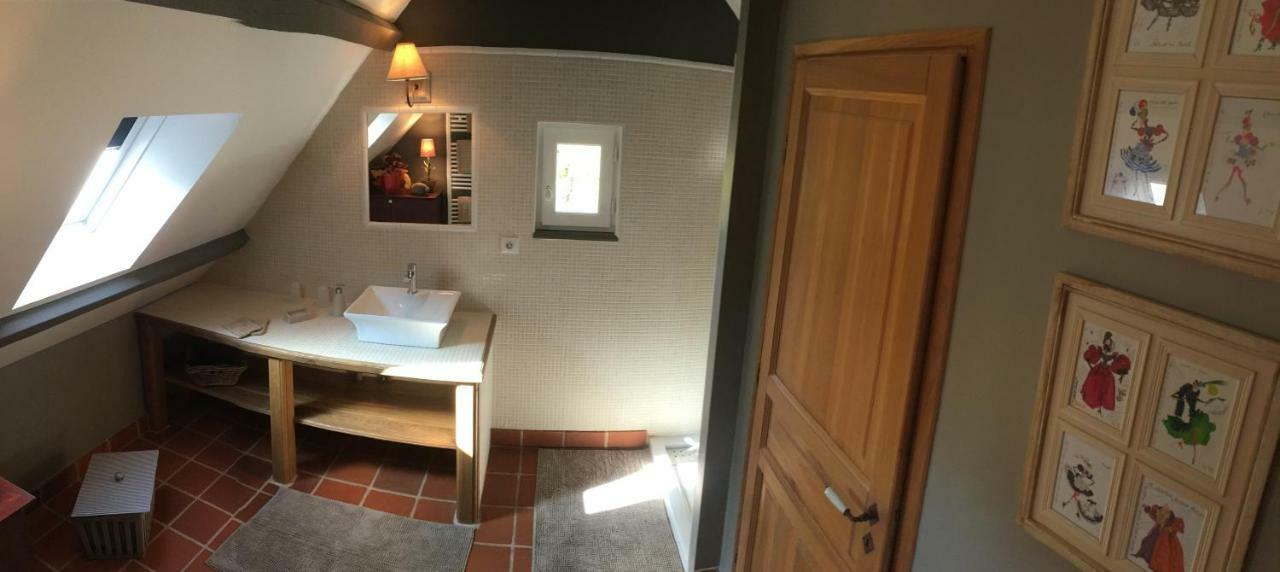 Hôtel La Grande Poterie à Coulandon Extérieur photo