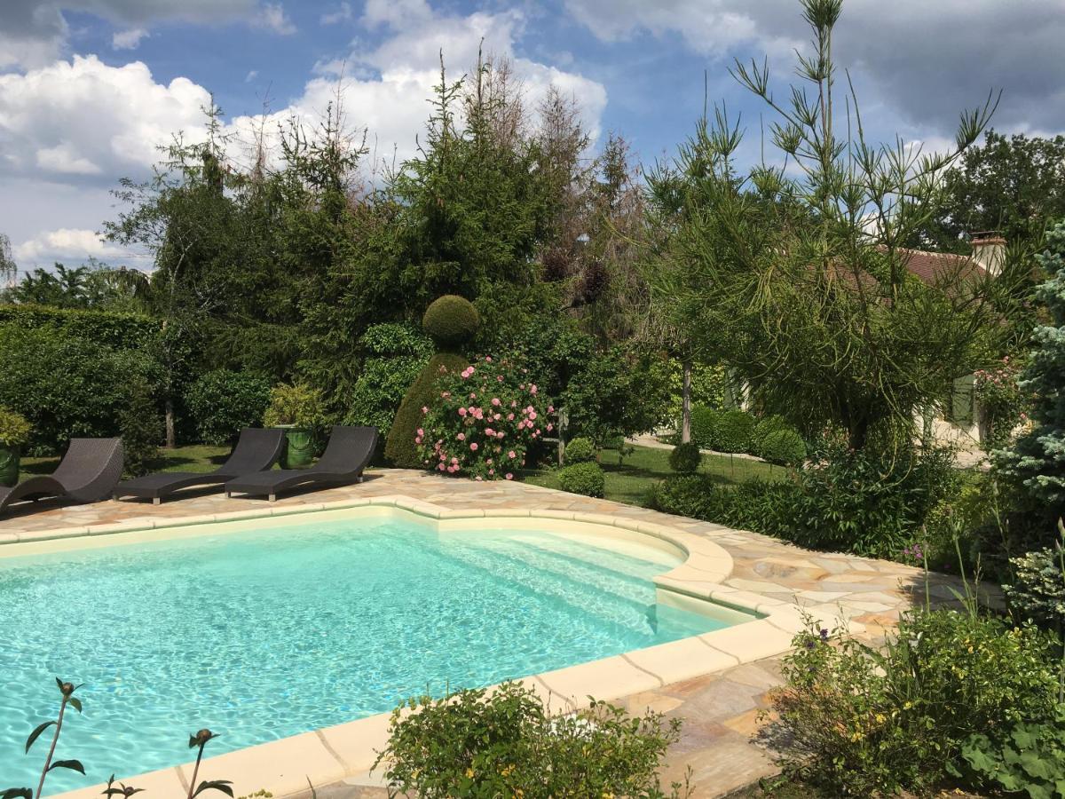 Hôtel La Grande Poterie à Coulandon Extérieur photo